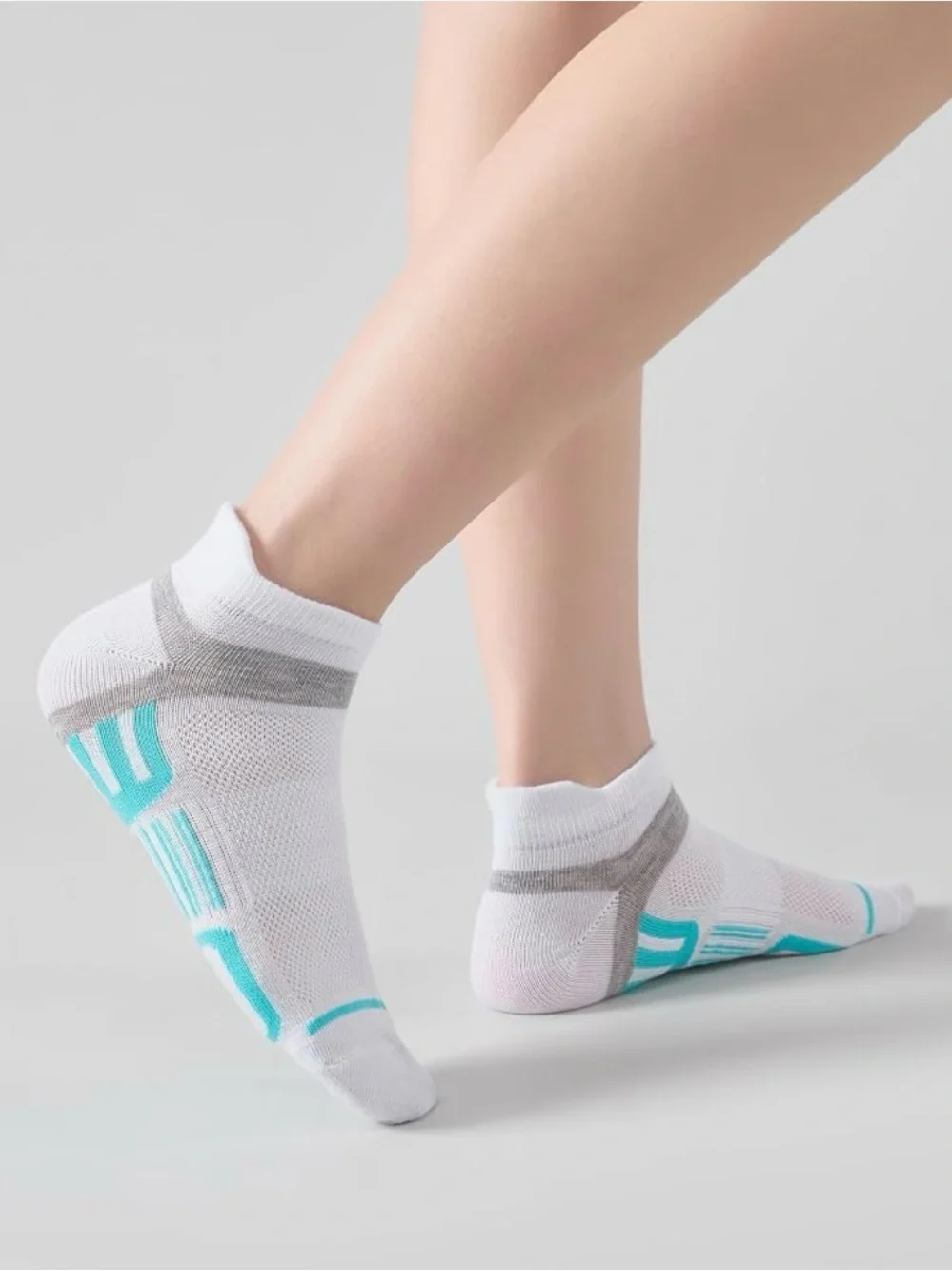 15 Pairs Womens Ankle Socks Lightweight Breathable Casual Low Cut Socks